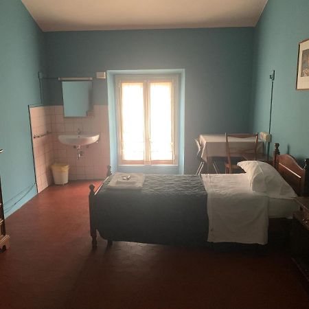 Hotel Leon Doro à Parme Extérieur photo
