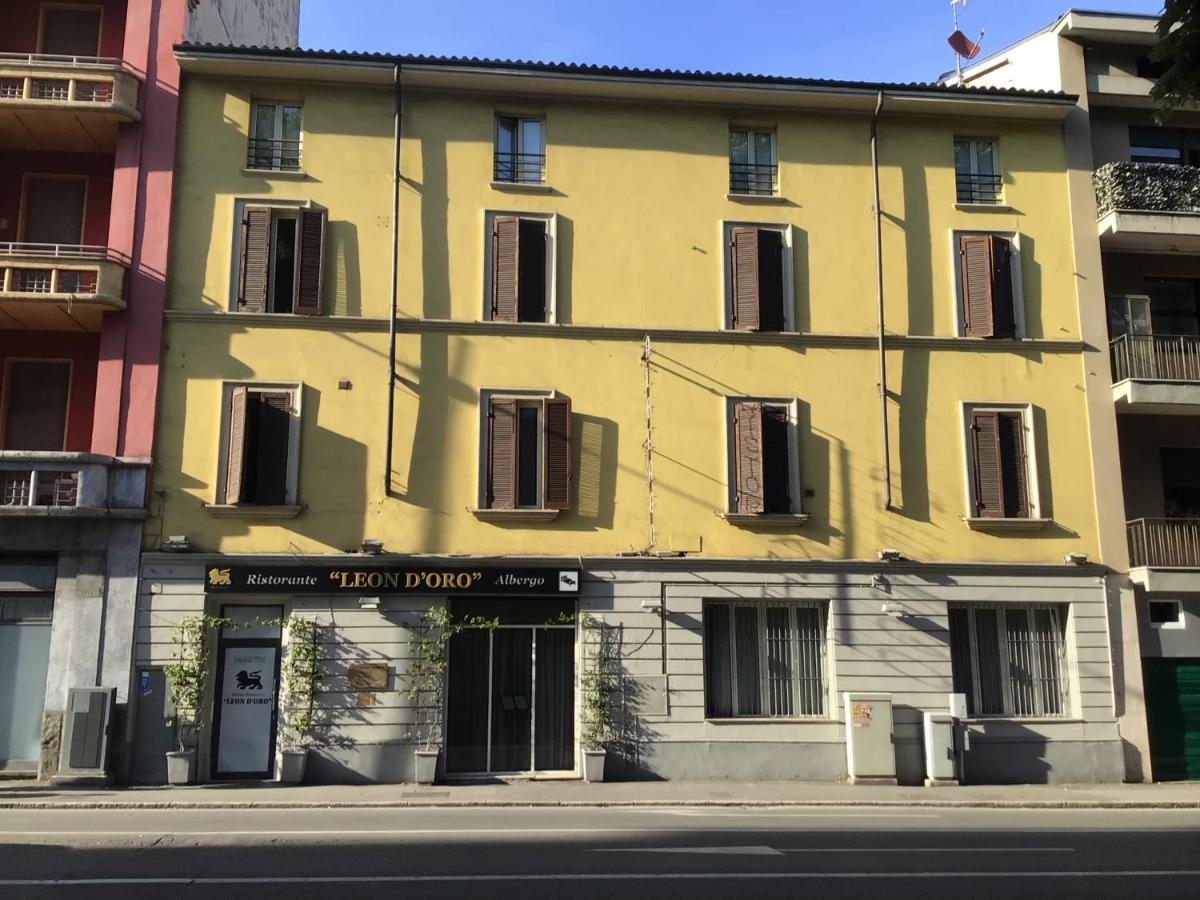 Hotel Leon Doro à Parme Extérieur photo